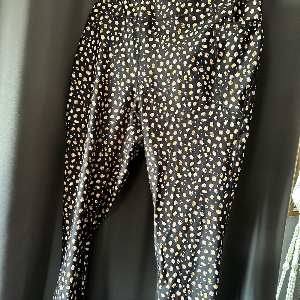 3x Spaulding leggings